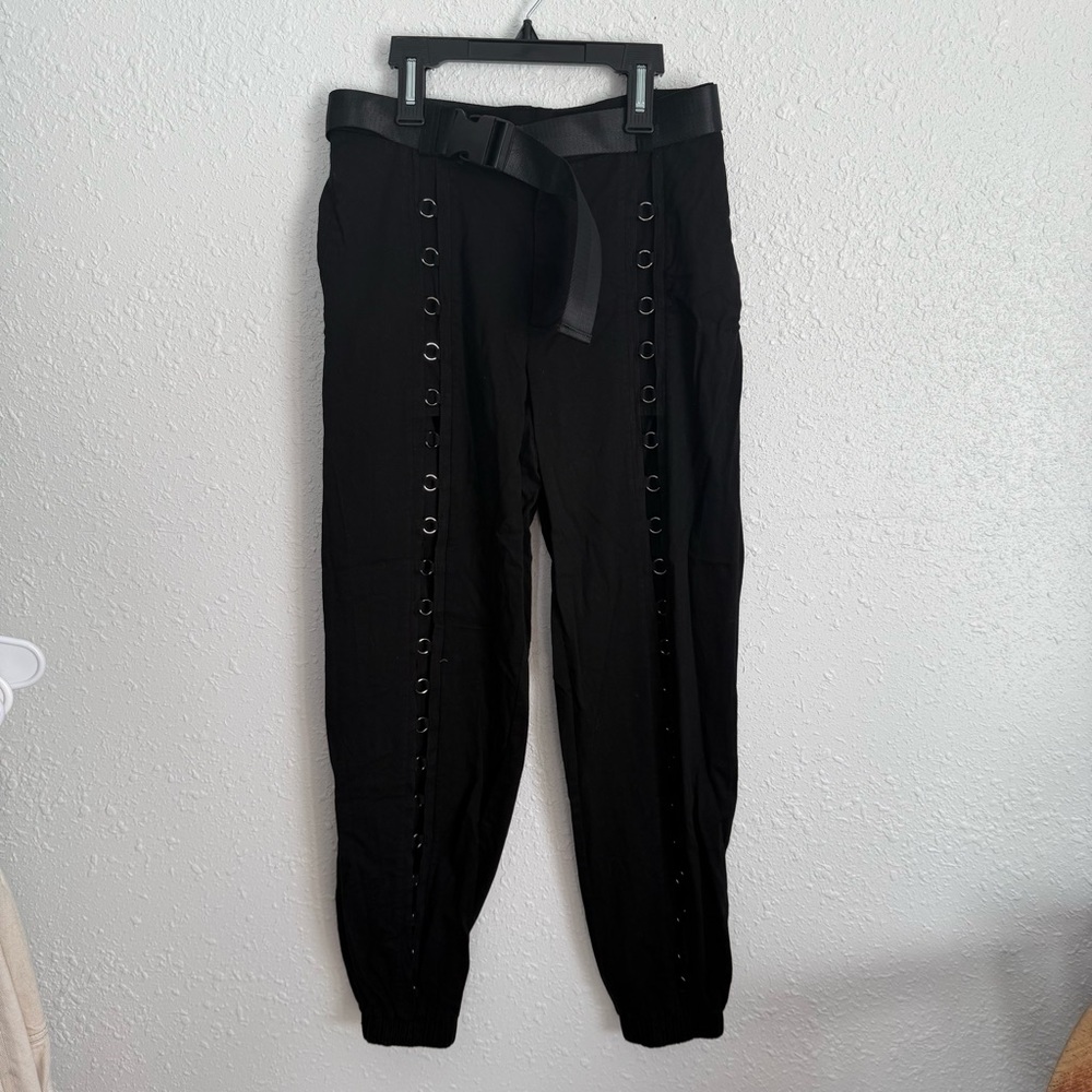 BlackMilk O Ring Cargo Pants - Picture 2 of 7